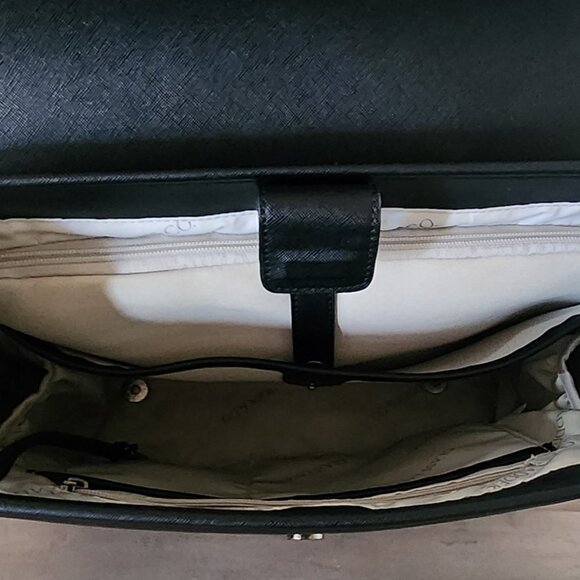 Glass Ladder & Co. DIANA Convertible Backpack - LARGE - BLACK color - Picture 6 of 12